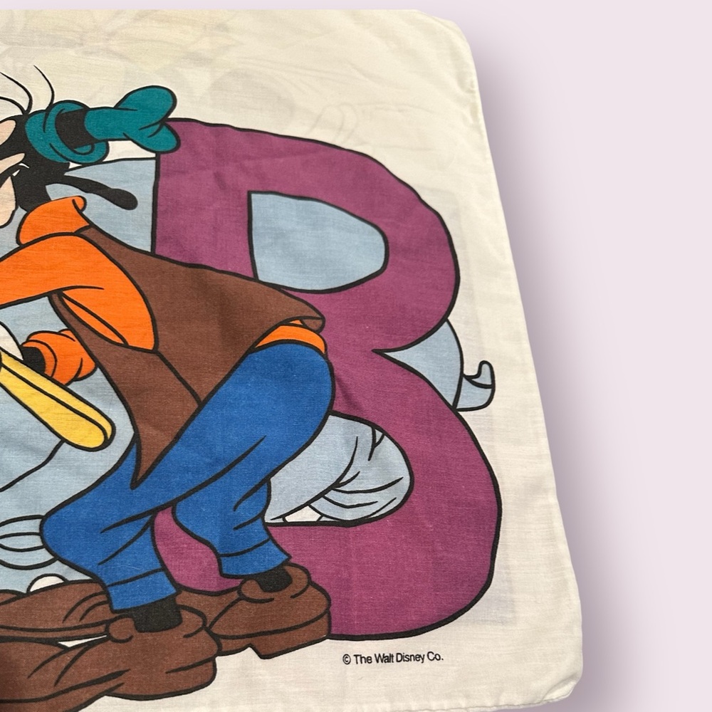 Vintage Disney Mickey Mouse Donald Duck Train Car Standard Pillowcases - Picture 7 of 11
